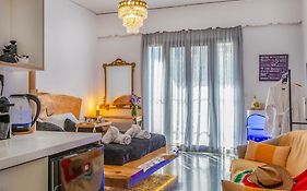 Sunny Palm Room Crete